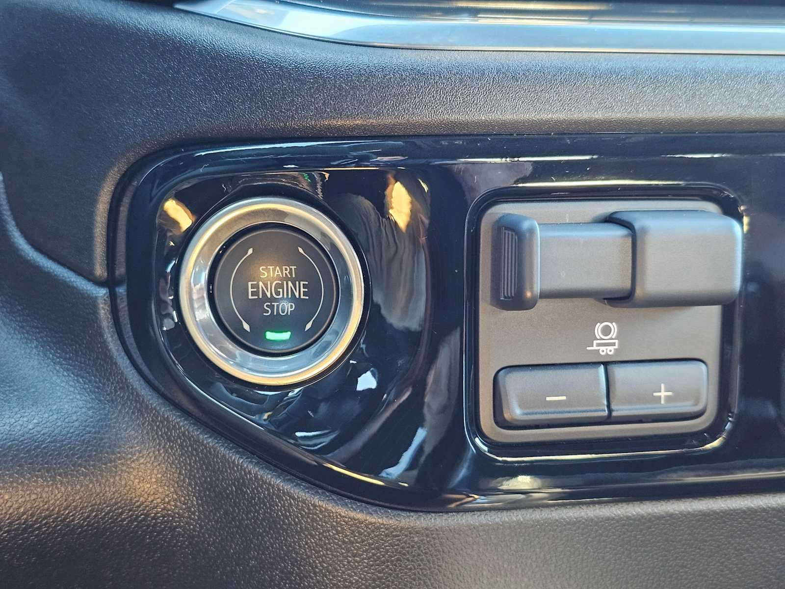 2025 Chevrolet Silverado 3500 HD High Country