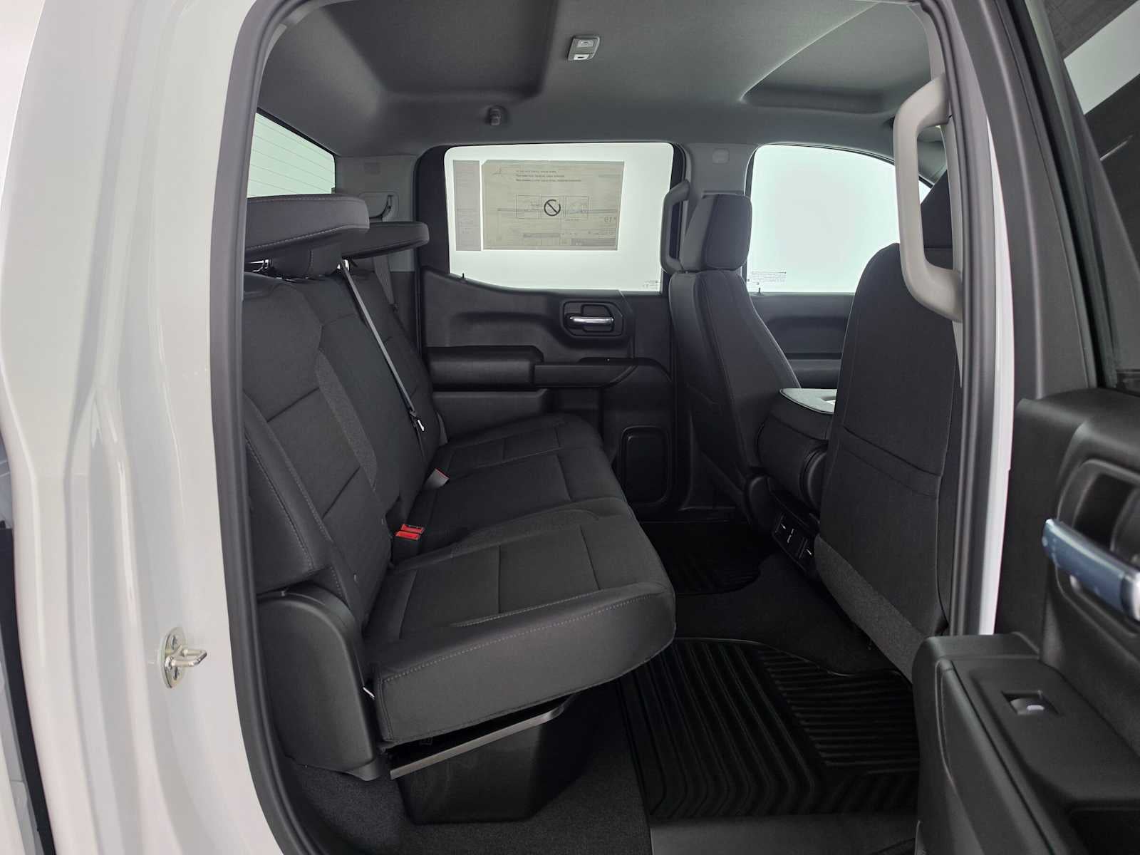 2026 Chevrolet Silverado 1500 Custom - Photo 12