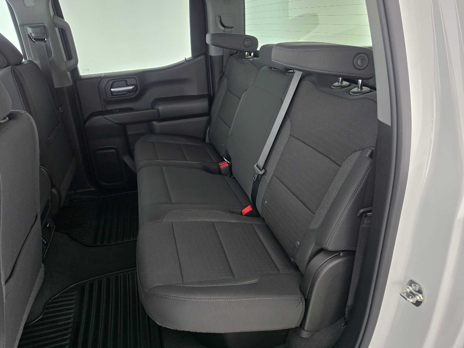 2026 Chevrolet Silverado 1500 Custom - Photo 17