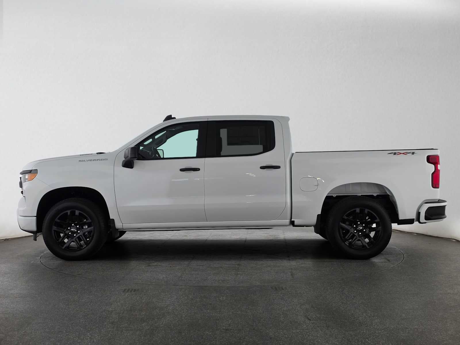 2026 Chevrolet Silverado 1500 Custom - Photo 6