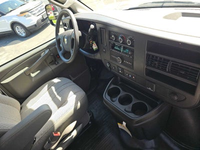 2025 Chevrolet Express Cargo 3500 WT