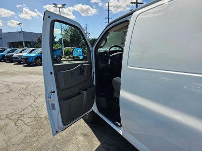 2025 Chevrolet Express Cargo 3500 WT