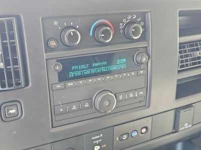 2025 Chevrolet Express Cargo 3500 WT