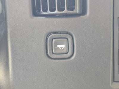 2025 Chevrolet Express Cargo 3500 WT