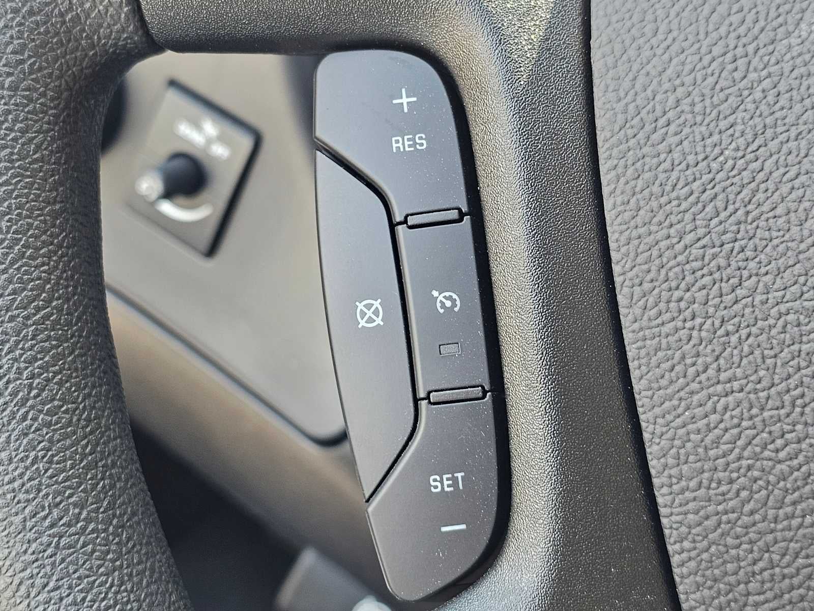 2025 Chevrolet Express Cargo 3500 WT