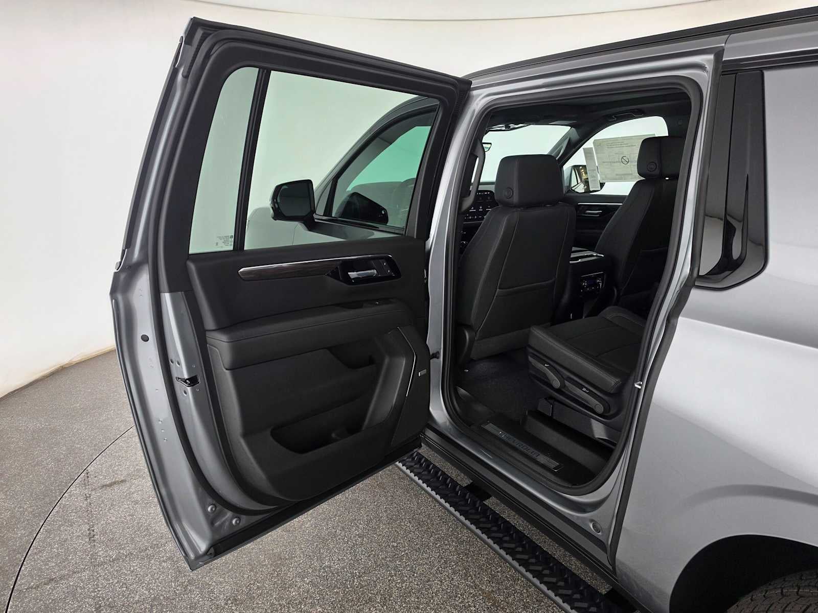 2027 Chevrolet Suburban Z71
