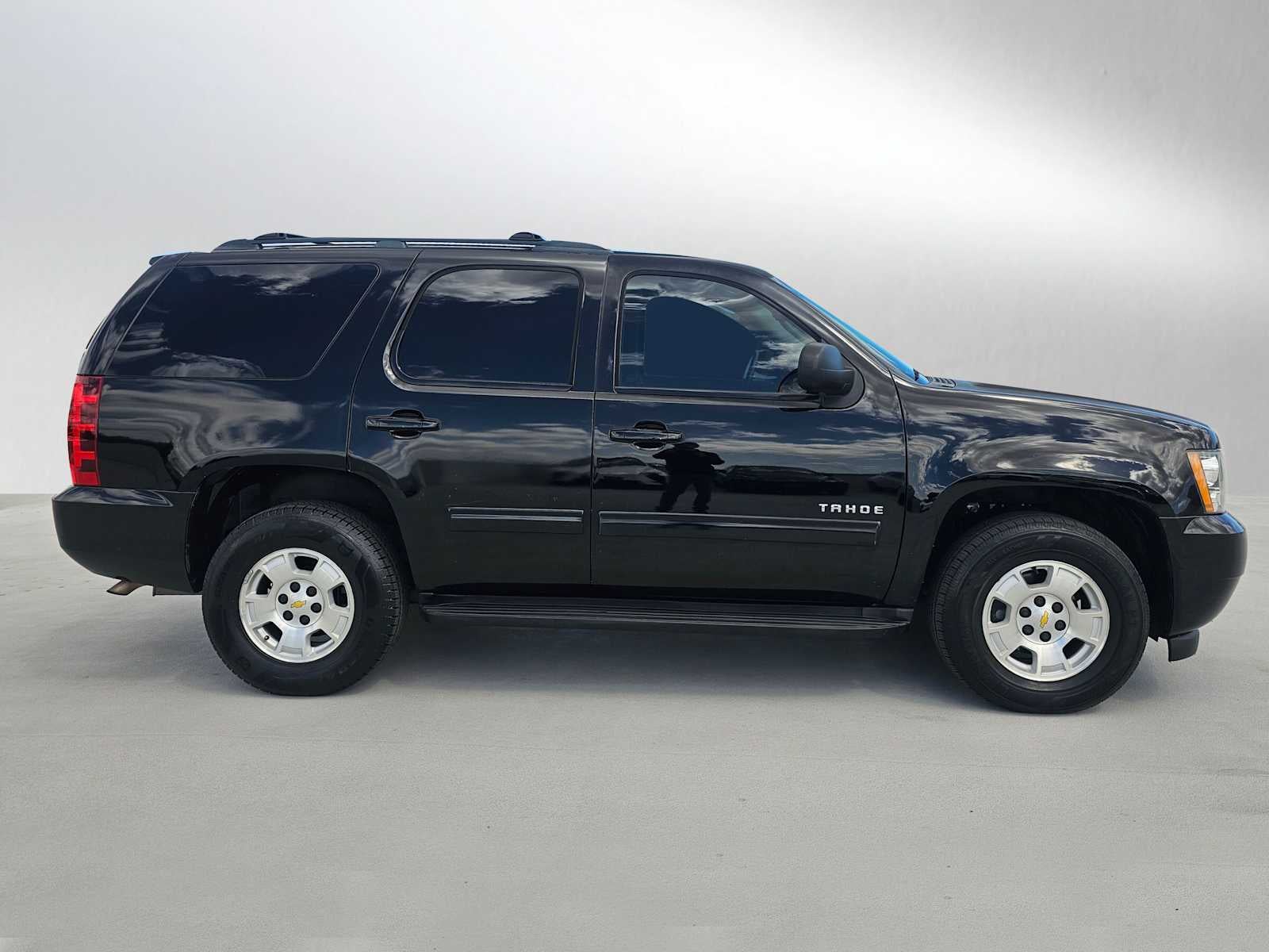 Used 2013 Chevrolet Tahoe LS with VIN 1GNSCAE02DR243719 for sale in Westlake Village, CA