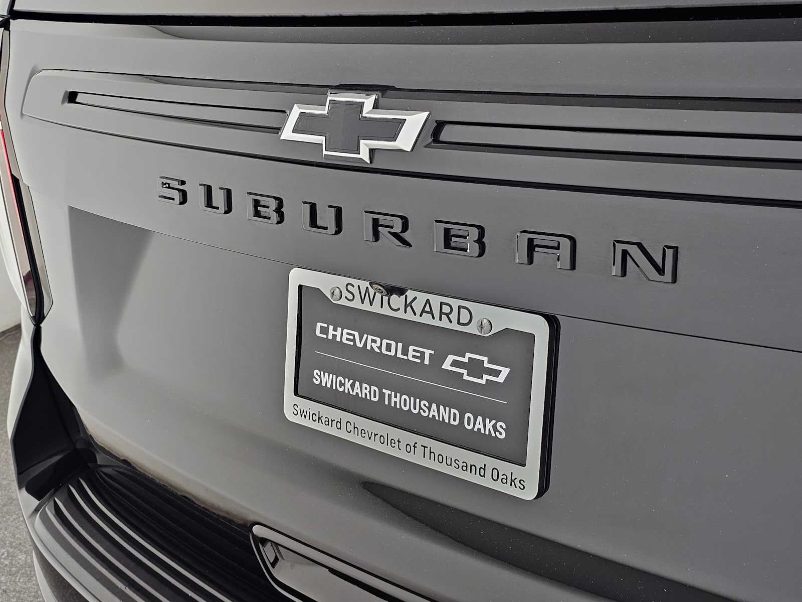 2024 Chevrolet Suburban RST