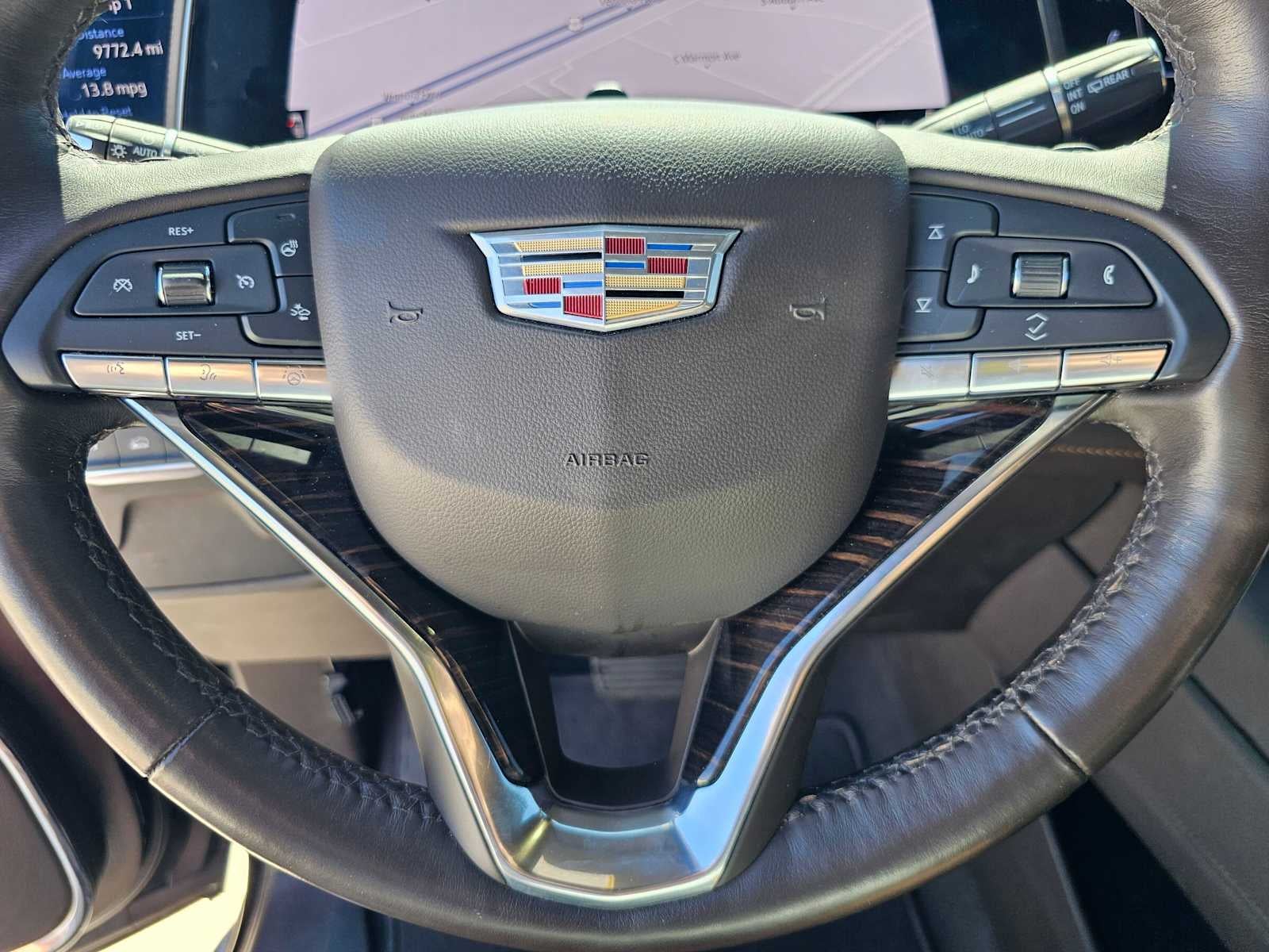 2022 Cadillac Escalade Premium Luxury