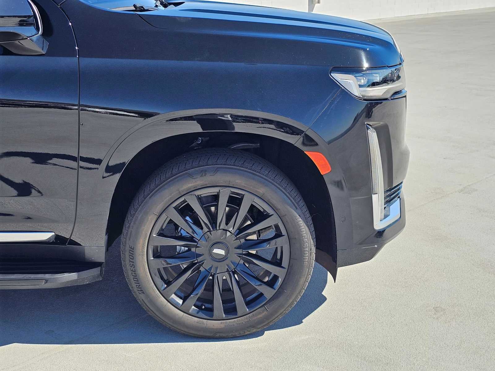 2022 Cadillac Escalade Premium Luxury