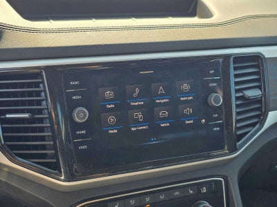 2022 Volkswagen Atlas 3.6L V6 SE w/Technology
