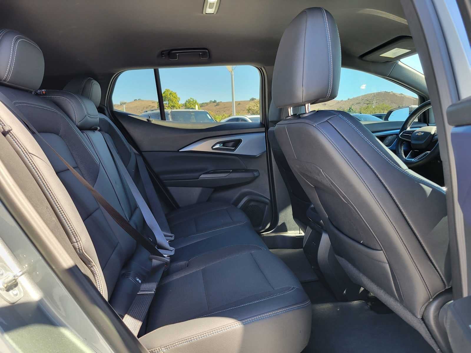 2024 Chevrolet Equinox EV 2LT