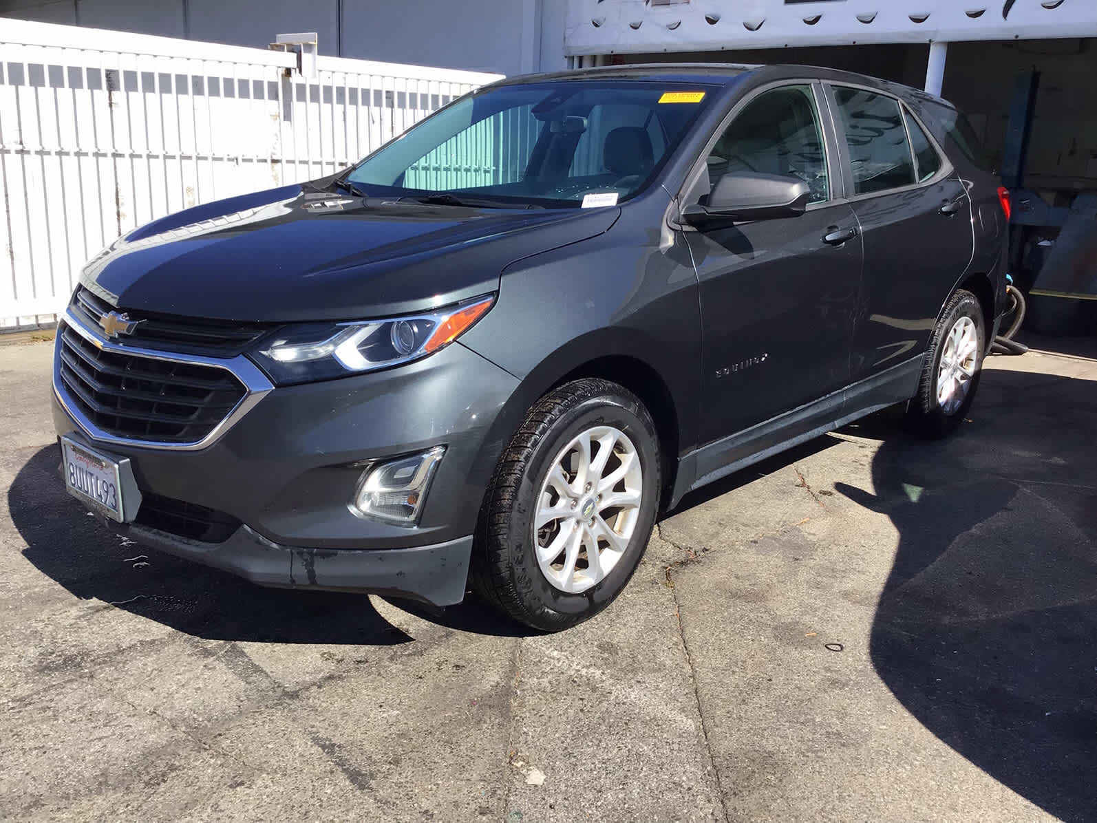Used 2020 Chevrolet Equinox LS with VIN 3GNAXHEV1LS547706 for sale in Westlake Village, CA