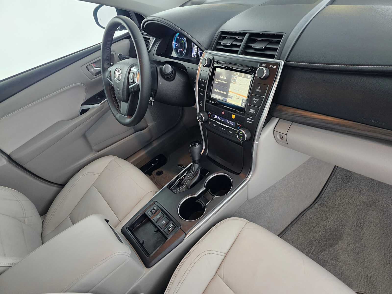 2015 Toyota Camry Hybrid LE