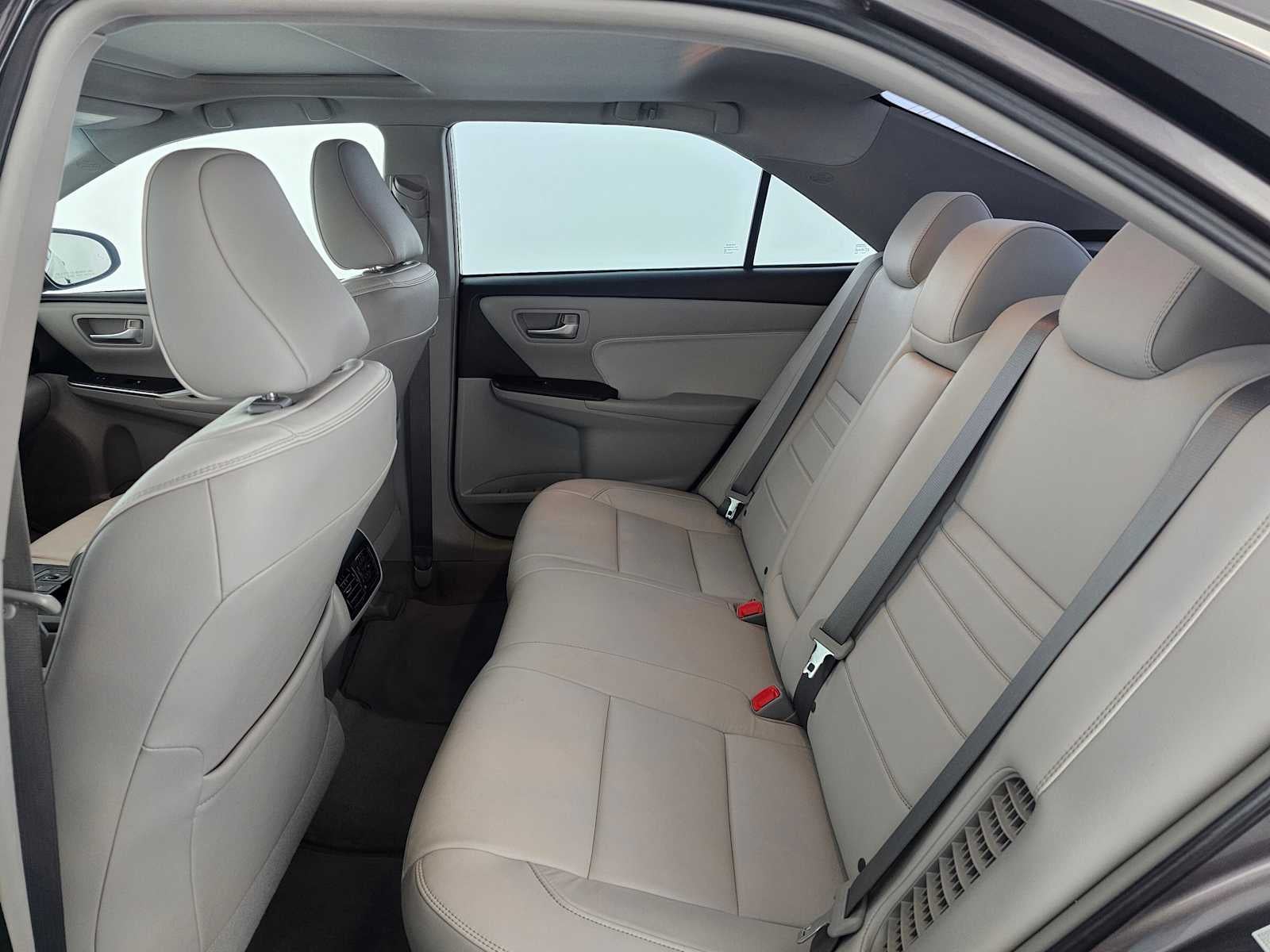 2015 Toyota Camry Hybrid LE