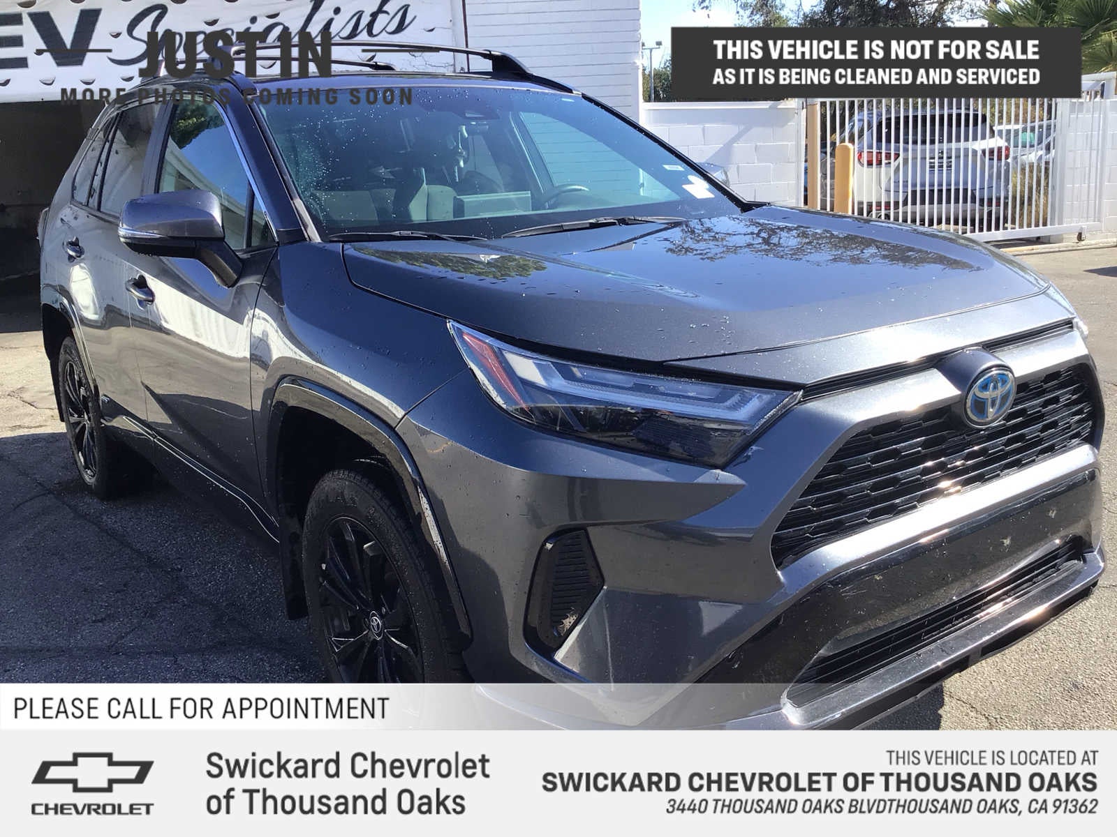 2022 Toyota RAV4 Hybrid SE