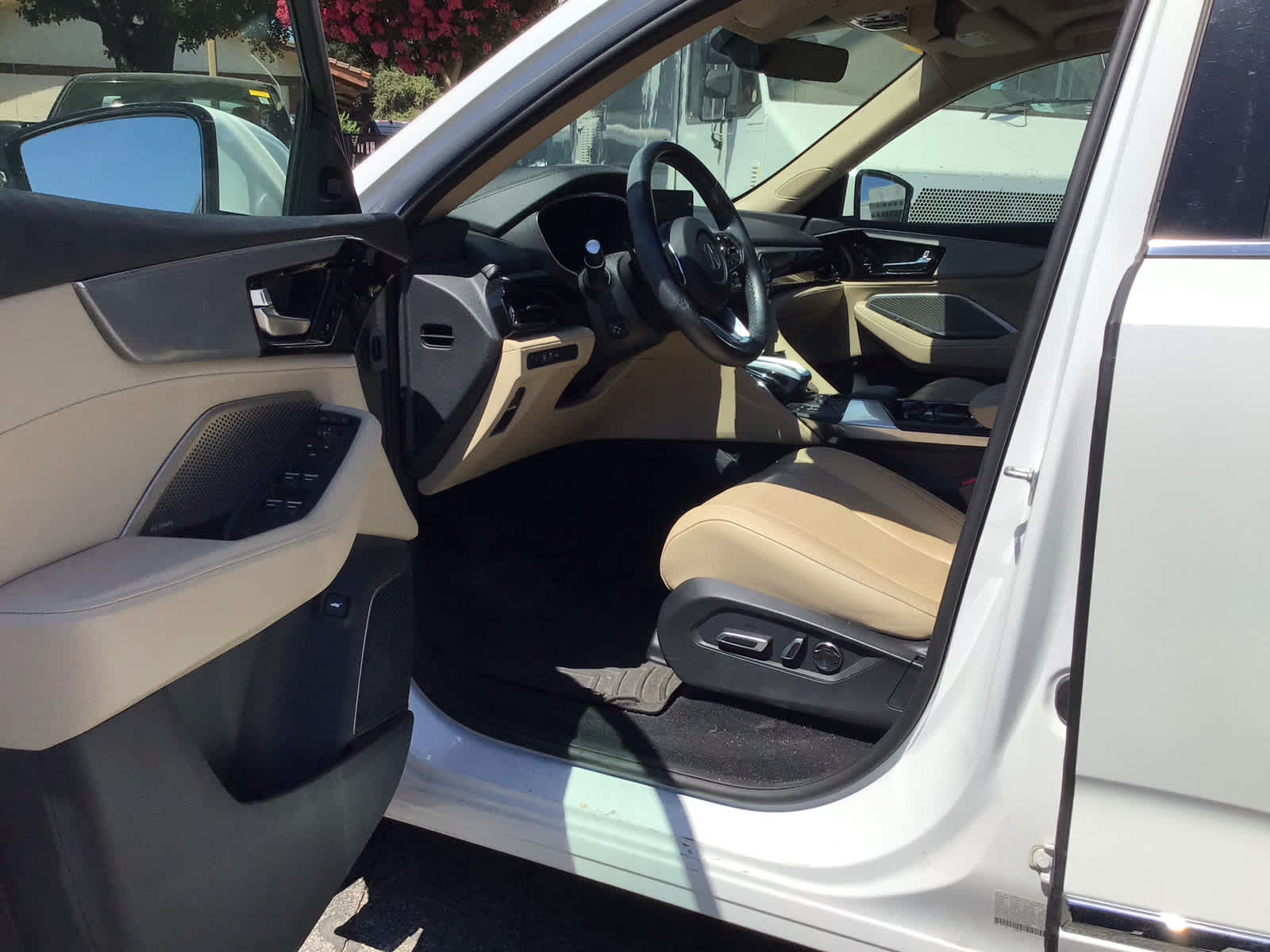 2023 Acura MDX w/Technology Package