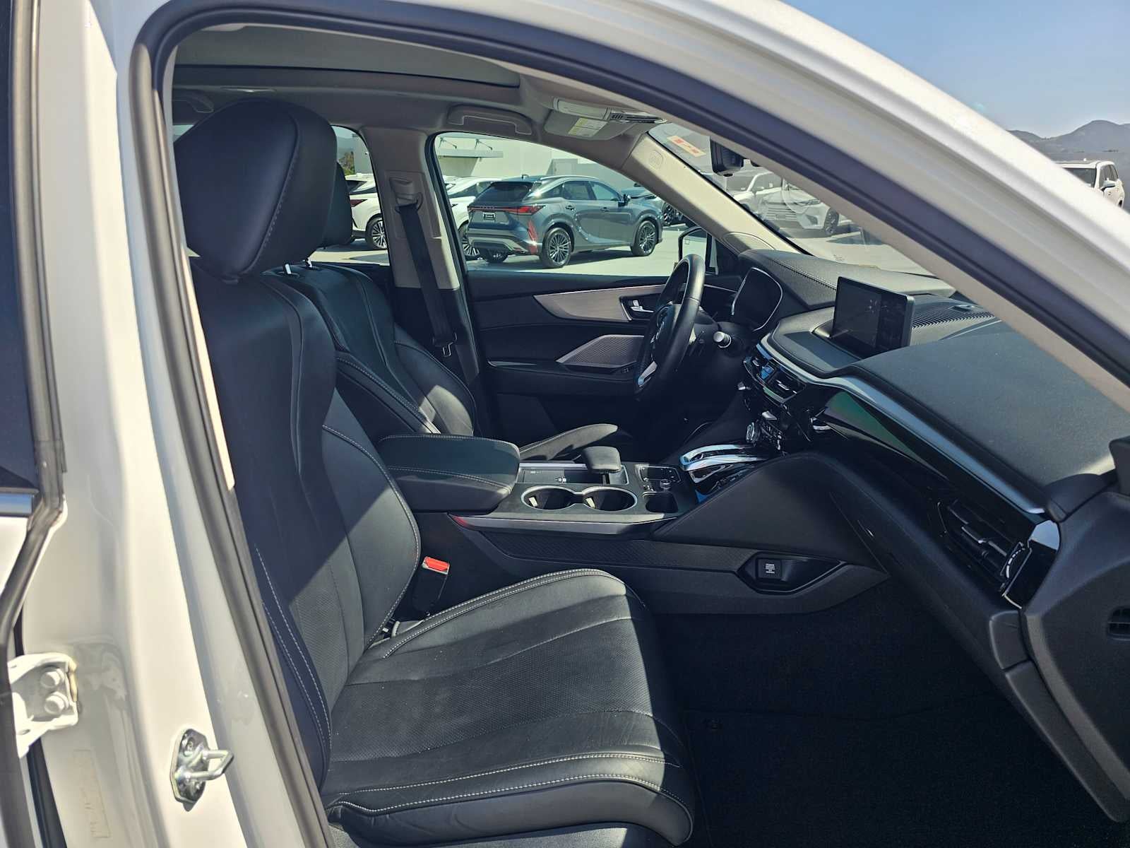 2023 Acura MDX w/Technology Package