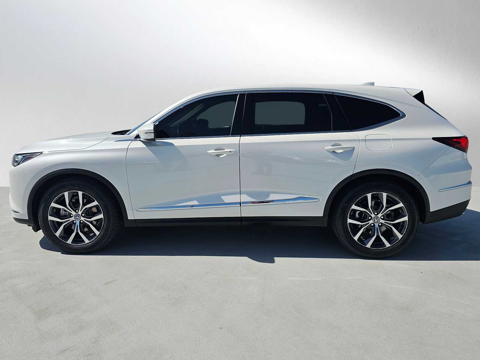 2023 Acura MDX w/Technology Package