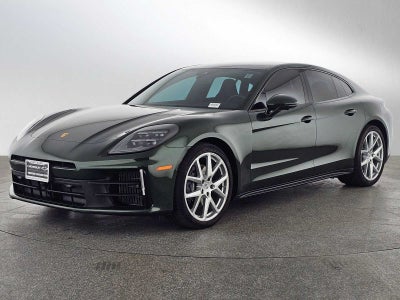 2026 Porsche Panamera 4DR RWD