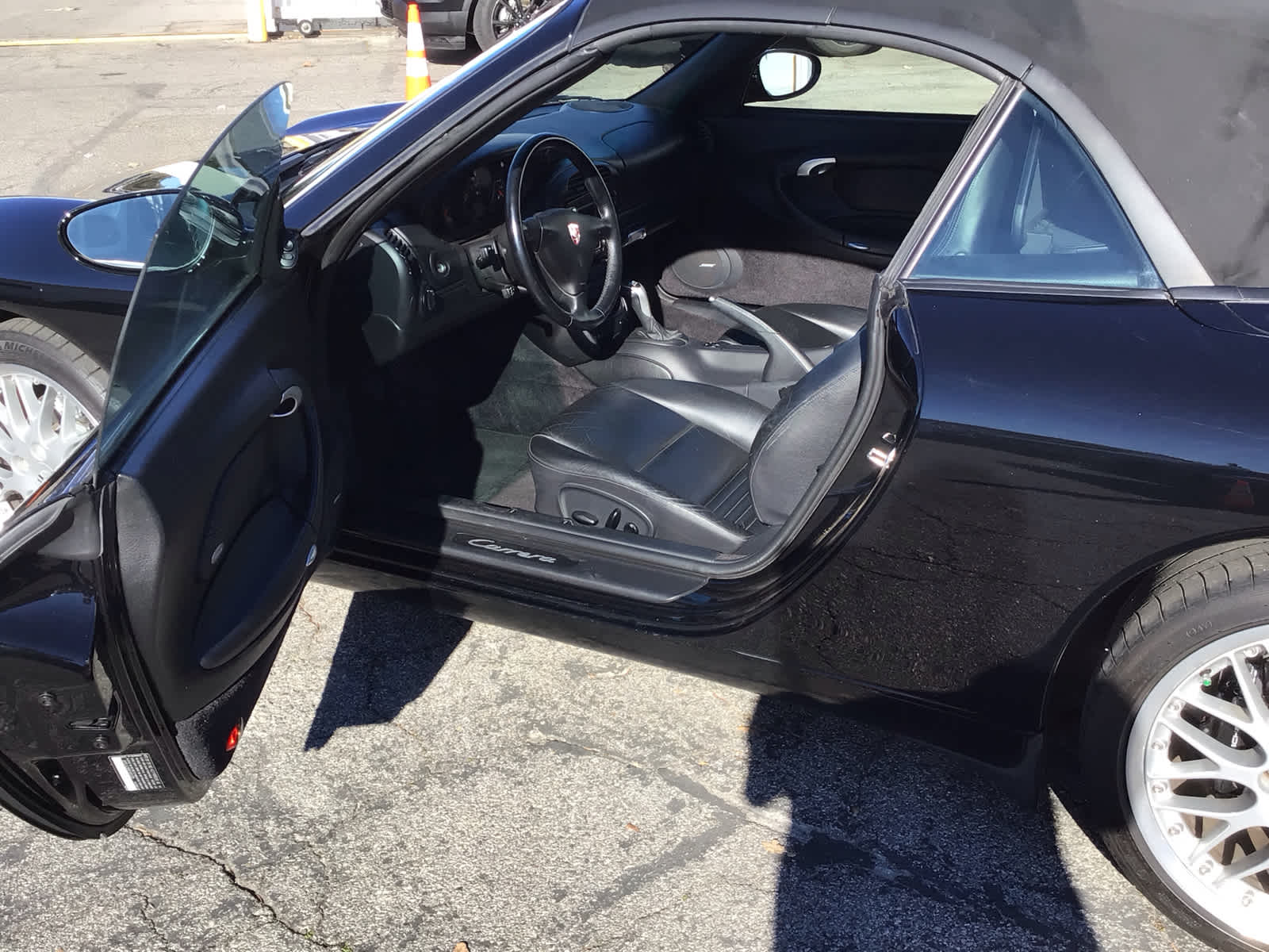 2002 Porsche 911 Carrera 2DR CABRIOLET