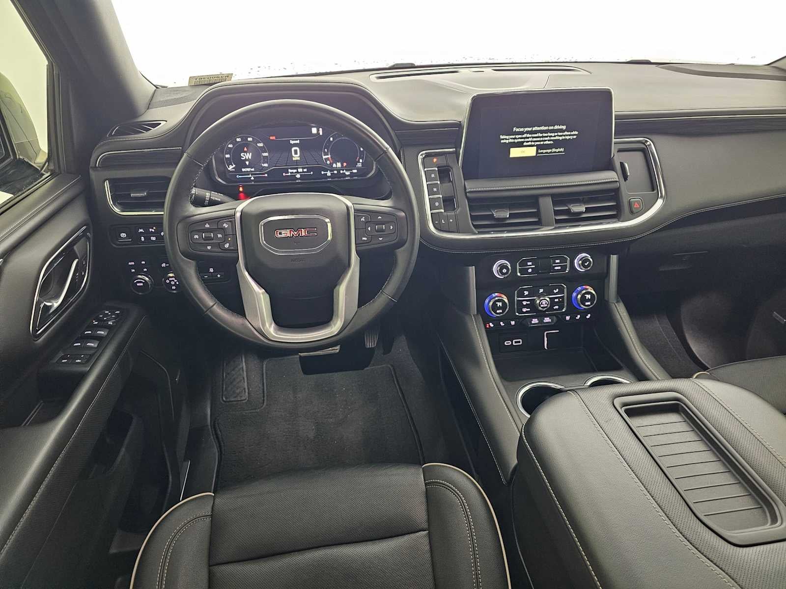 2023 GMC Yukon XL SLT