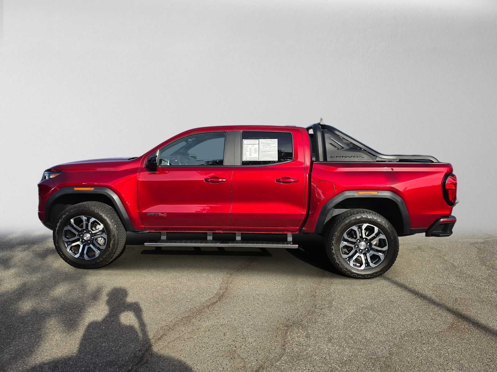 2023 GMC Canyon AT4