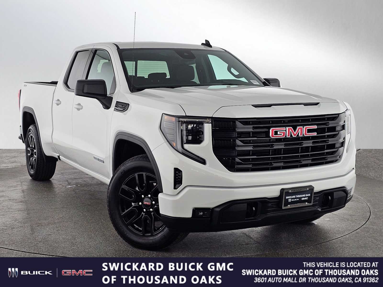 2025 GMC Sierra 1500 Elevation