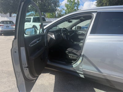 2026 Cadillac XT5 Luxury