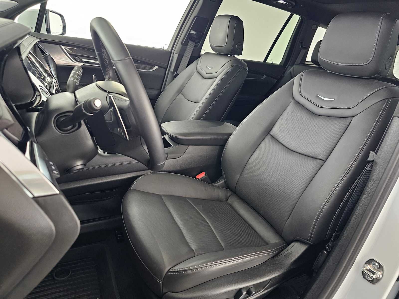 2025 Cadillac XT6 Sport