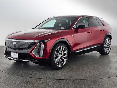 2025 Cadillac LYRIQ Luxury 3