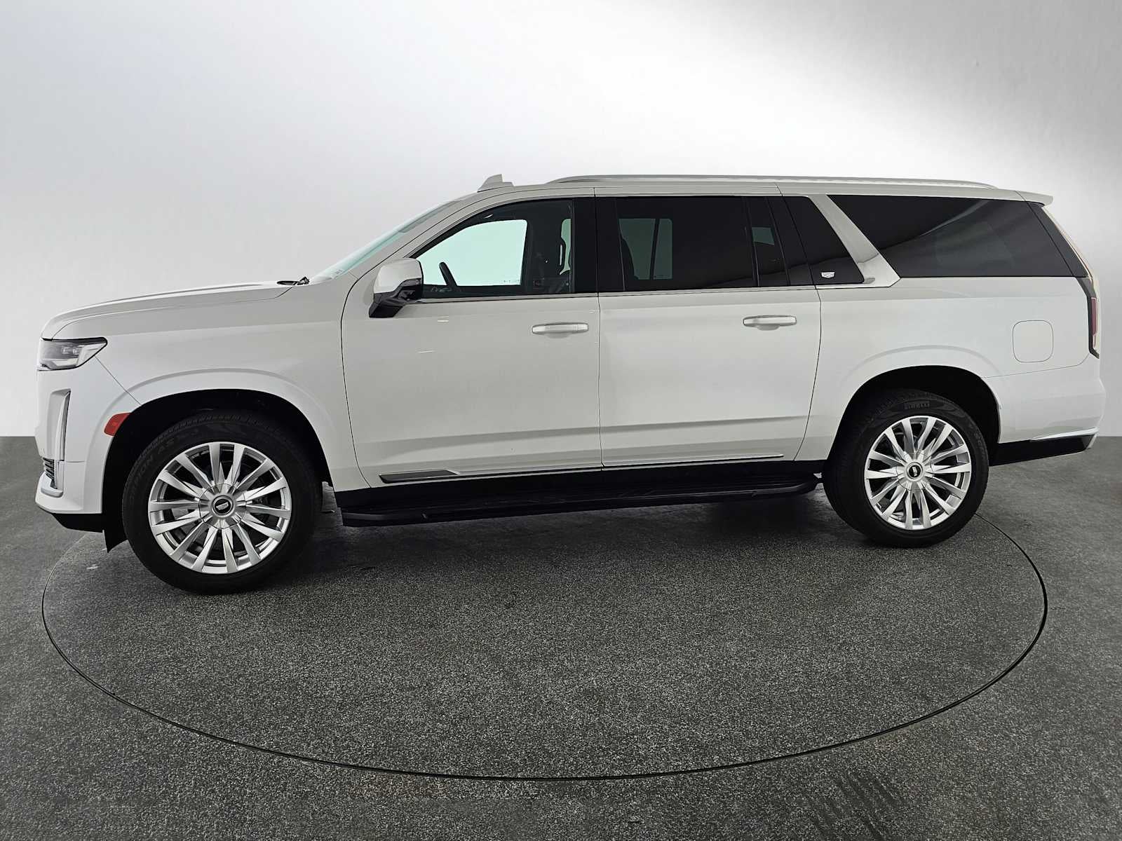 2021 Cadillac Escalade ESV Luxury