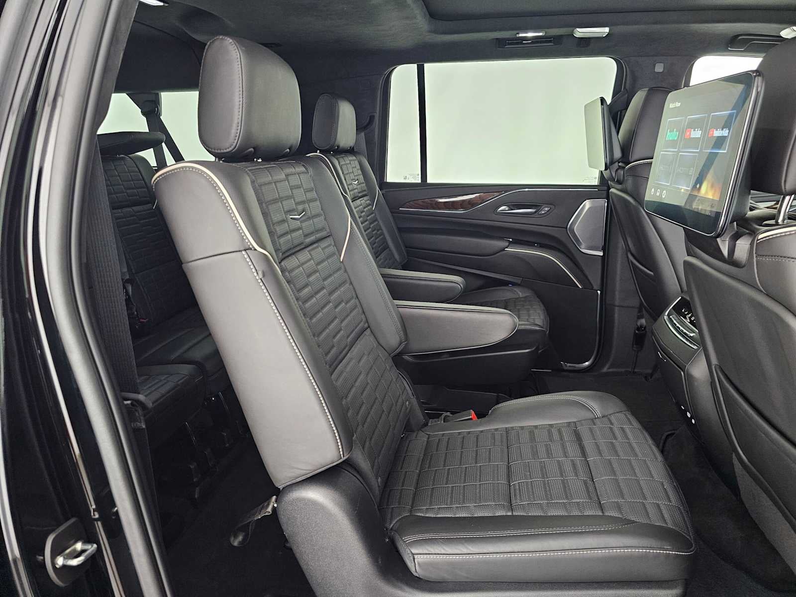 2024 Cadillac Escalade ESV Premium Luxury Platinum