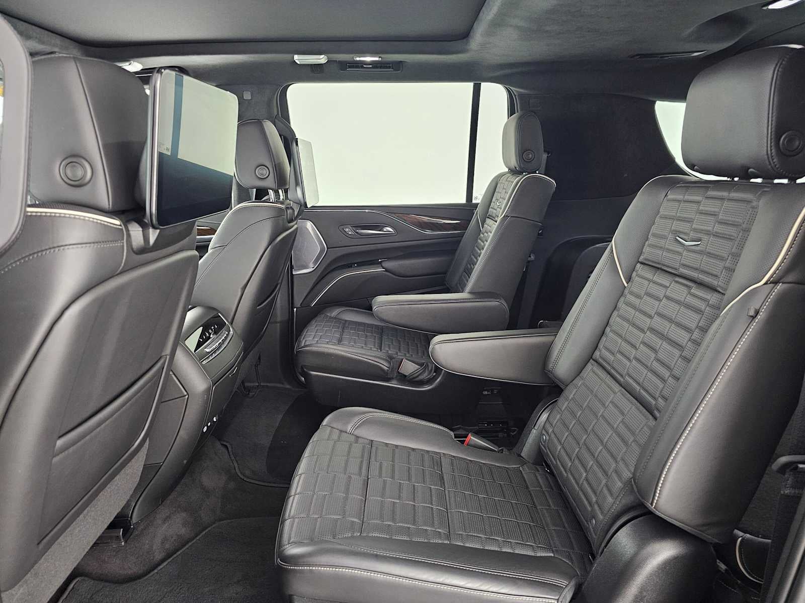 2024 Cadillac Escalade ESV Premium Luxury Platinum