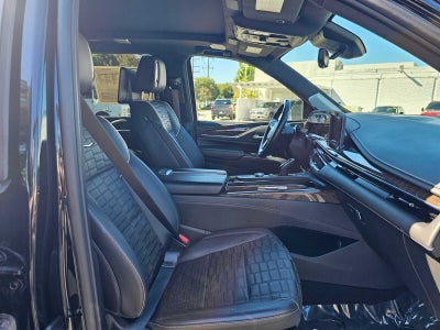 2024 Cadillac Escalade ESV Premium Luxury Platinum