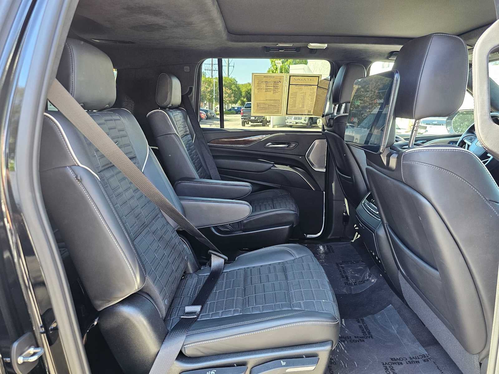 2024 Cadillac Escalade ESV Premium Luxury Platinum