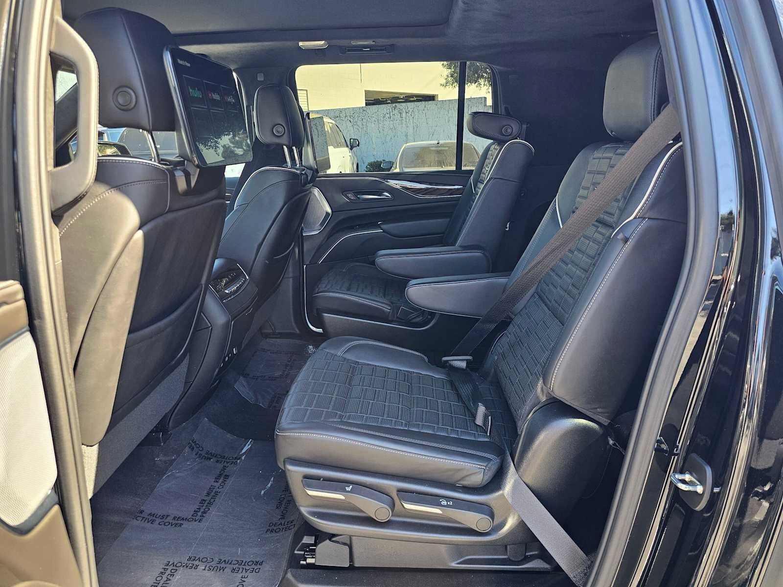 2024 Cadillac Escalade ESV Premium Luxury Platinum