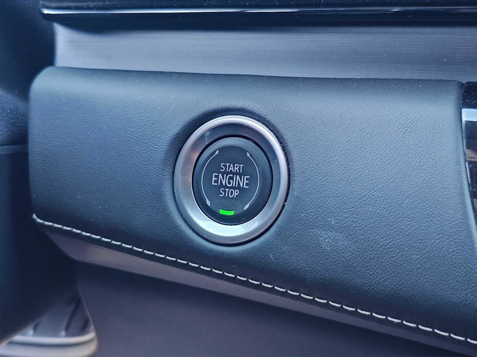 2024 Cadillac Escalade ESV Premium Luxury Platinum