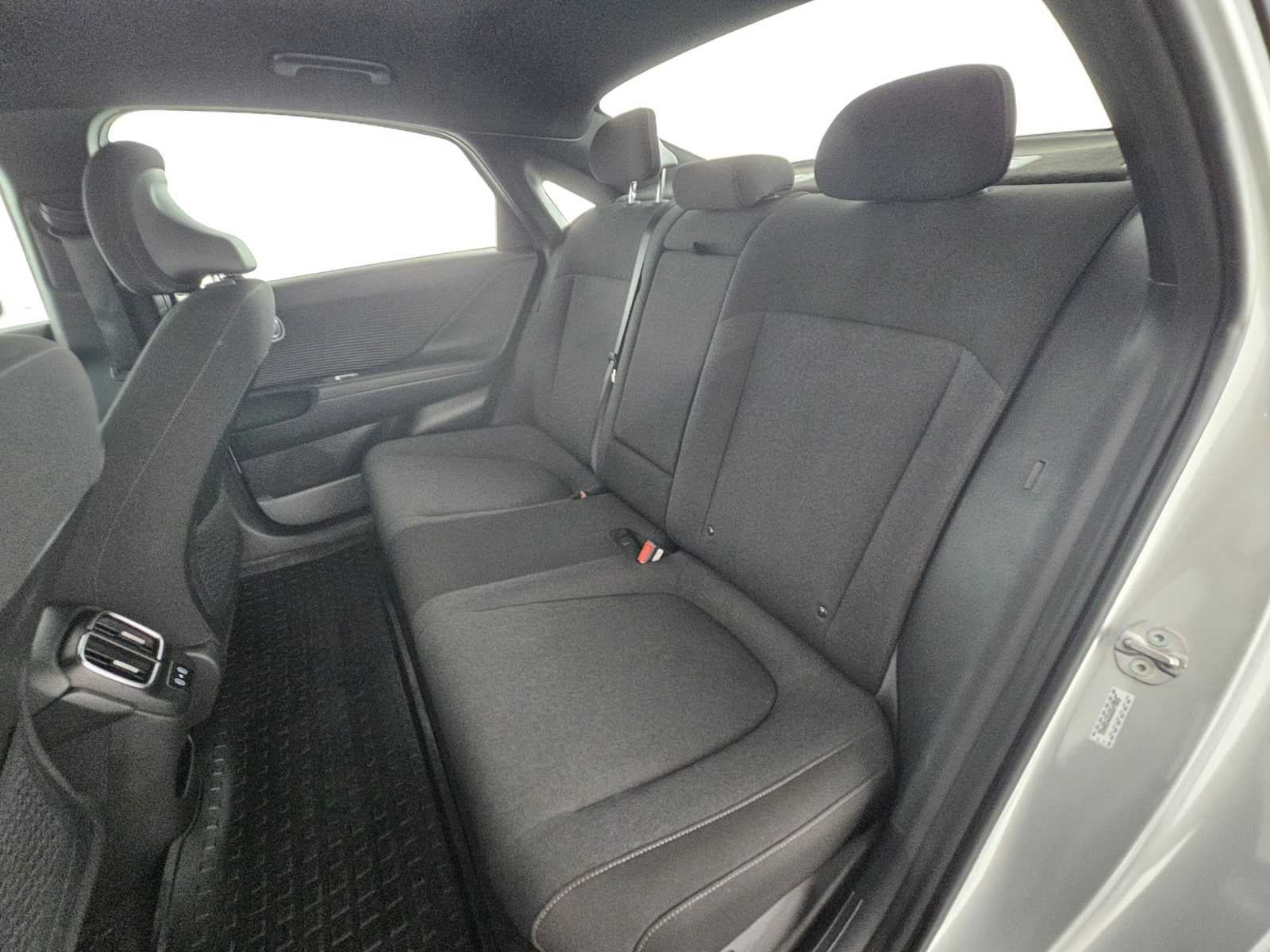 2024 Hyundai IONIQ 6 SE