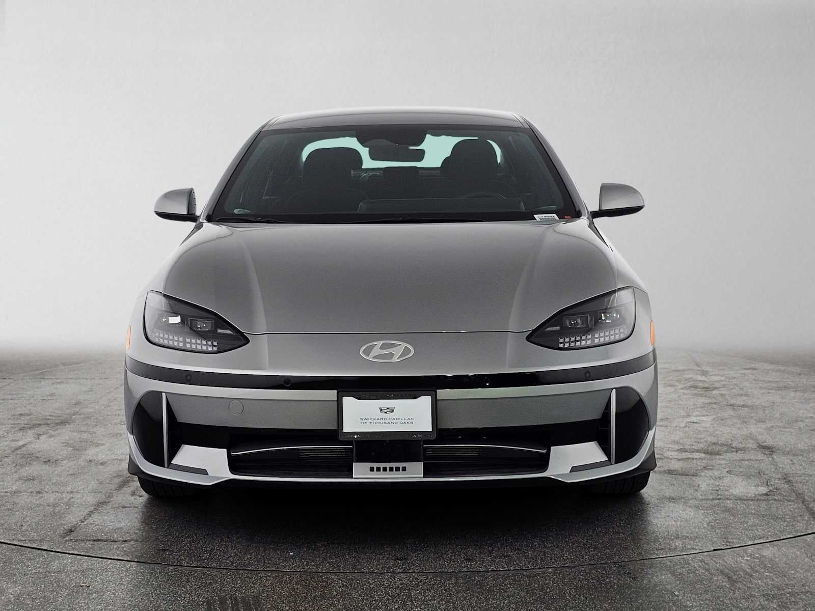 2024 Hyundai IONIQ 6 SE