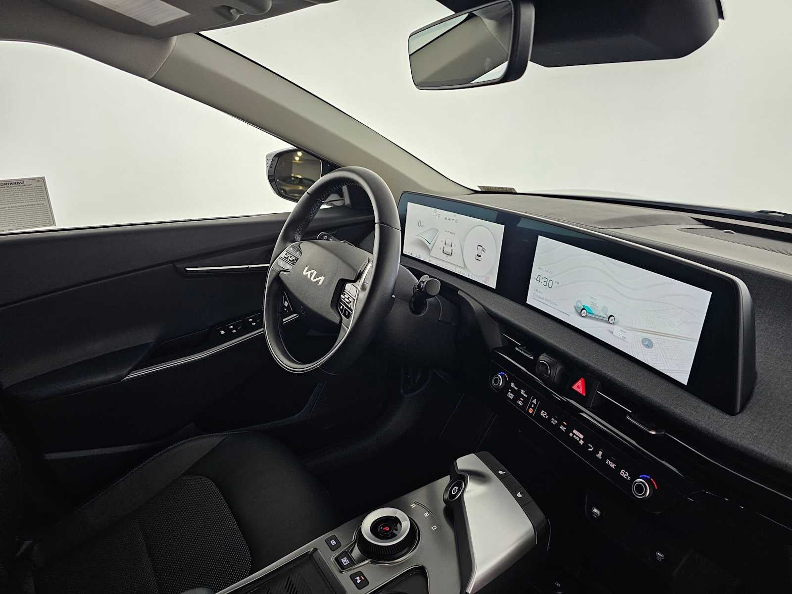 2024 Kia EV6 Light