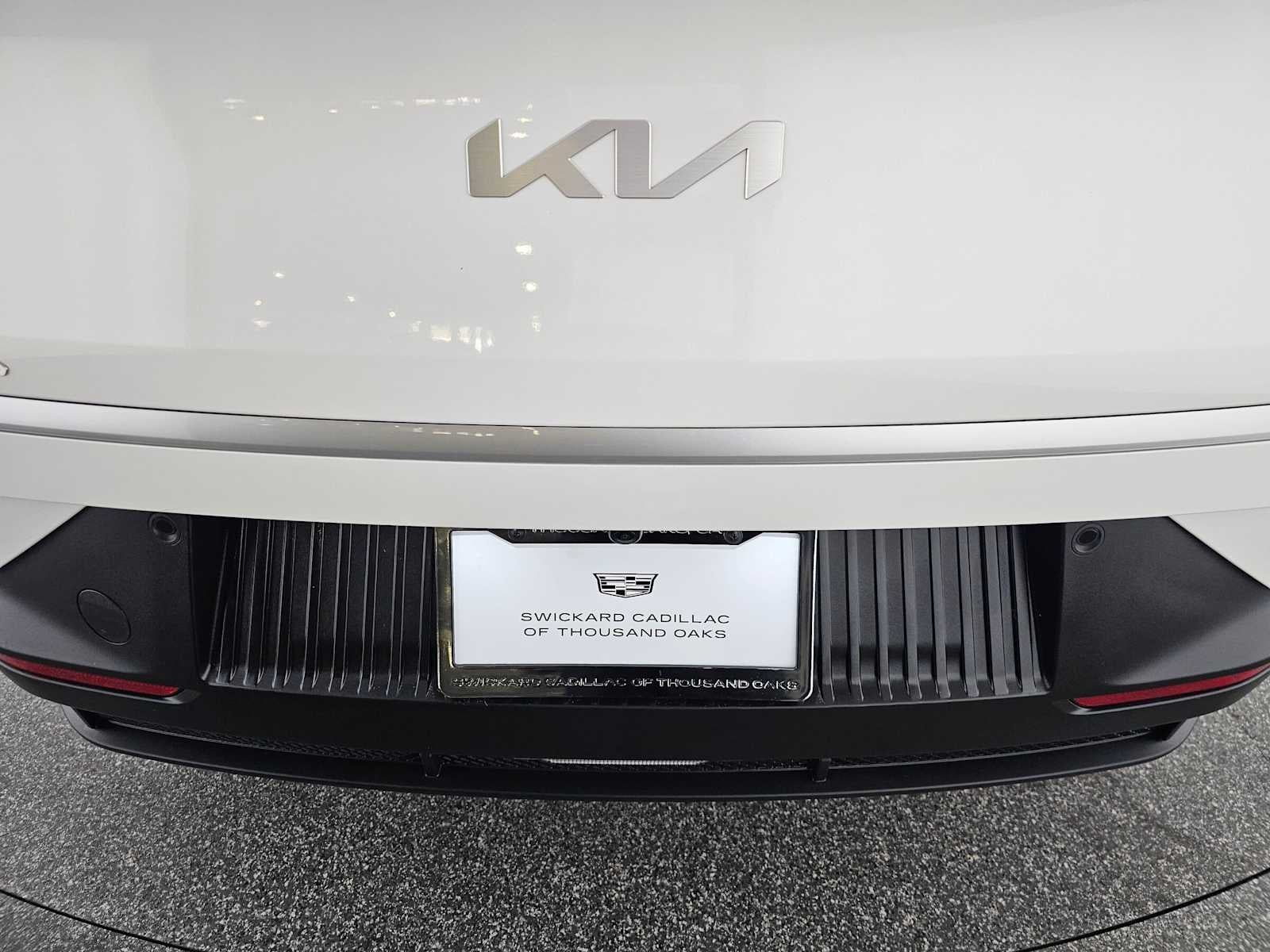 2024 Kia EV6 Light