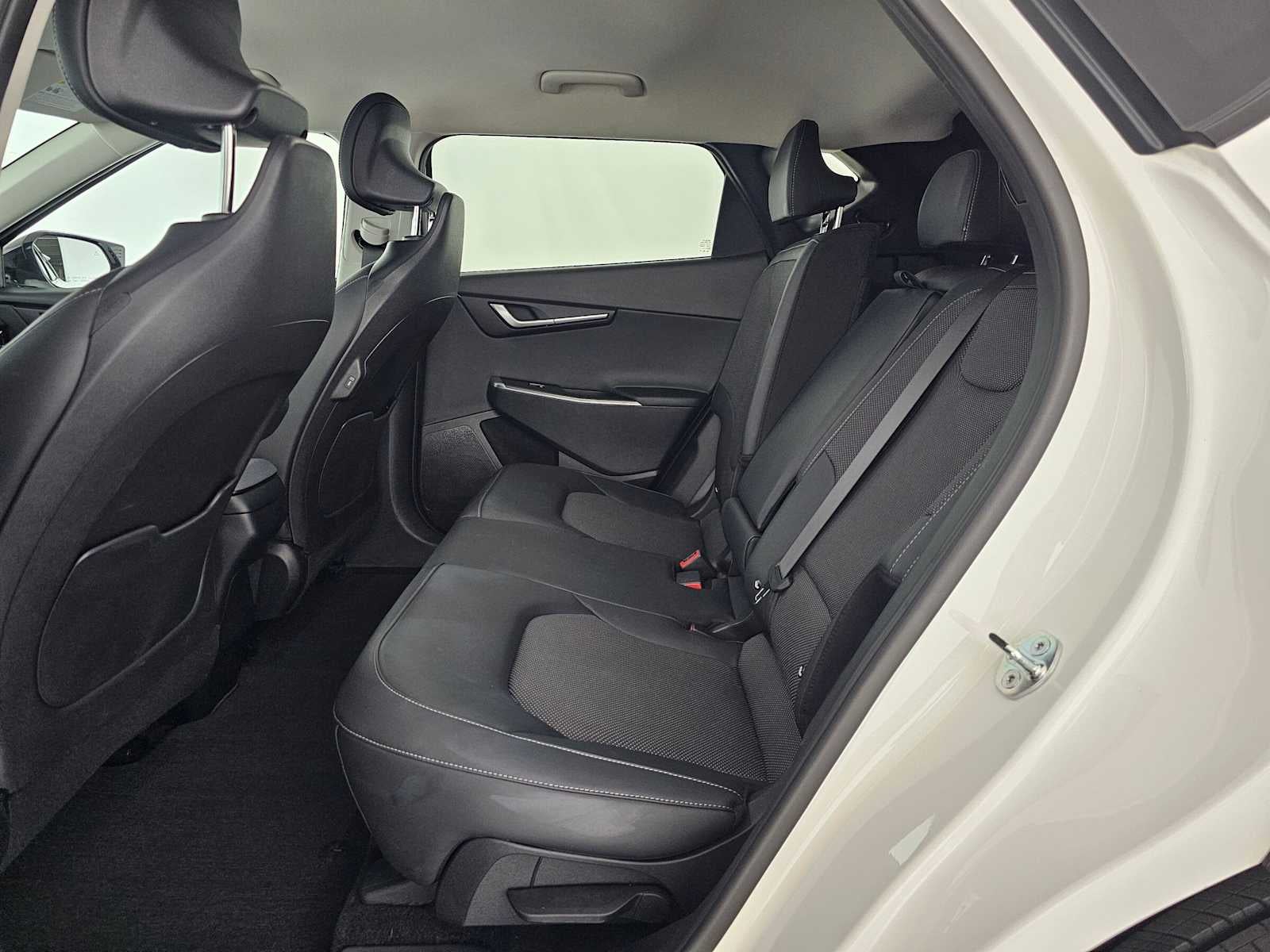2024 Kia EV6 Light