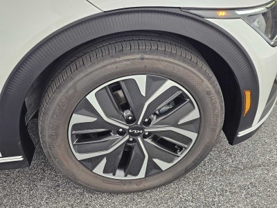 2024 Kia EV6 Light