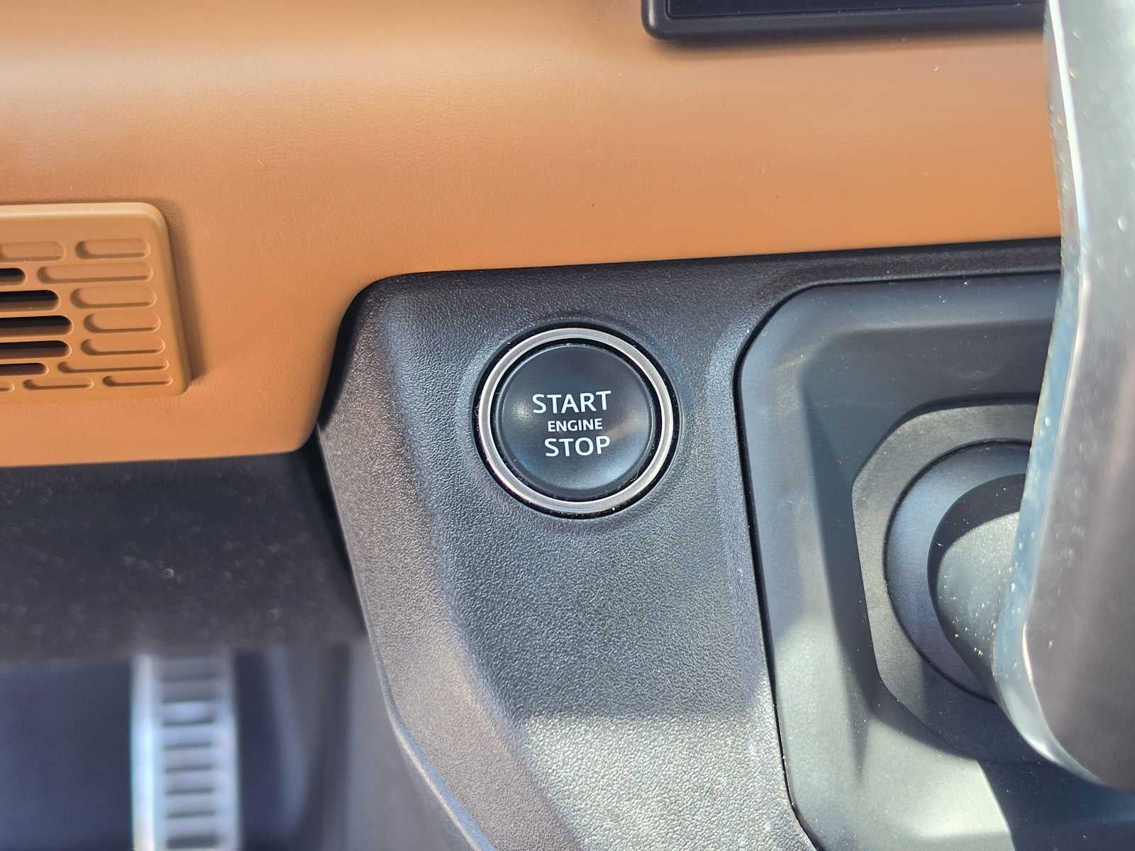 2024 Land Rover Defender X