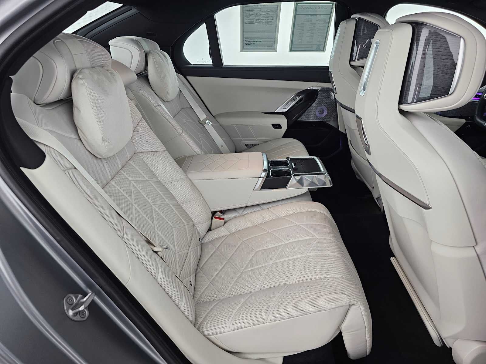 2023 BMW 7 Series 760i xDrive