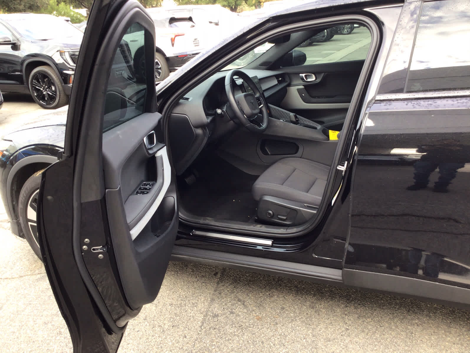 2024 POLESTAR 2 4DR SING MOTR LON
