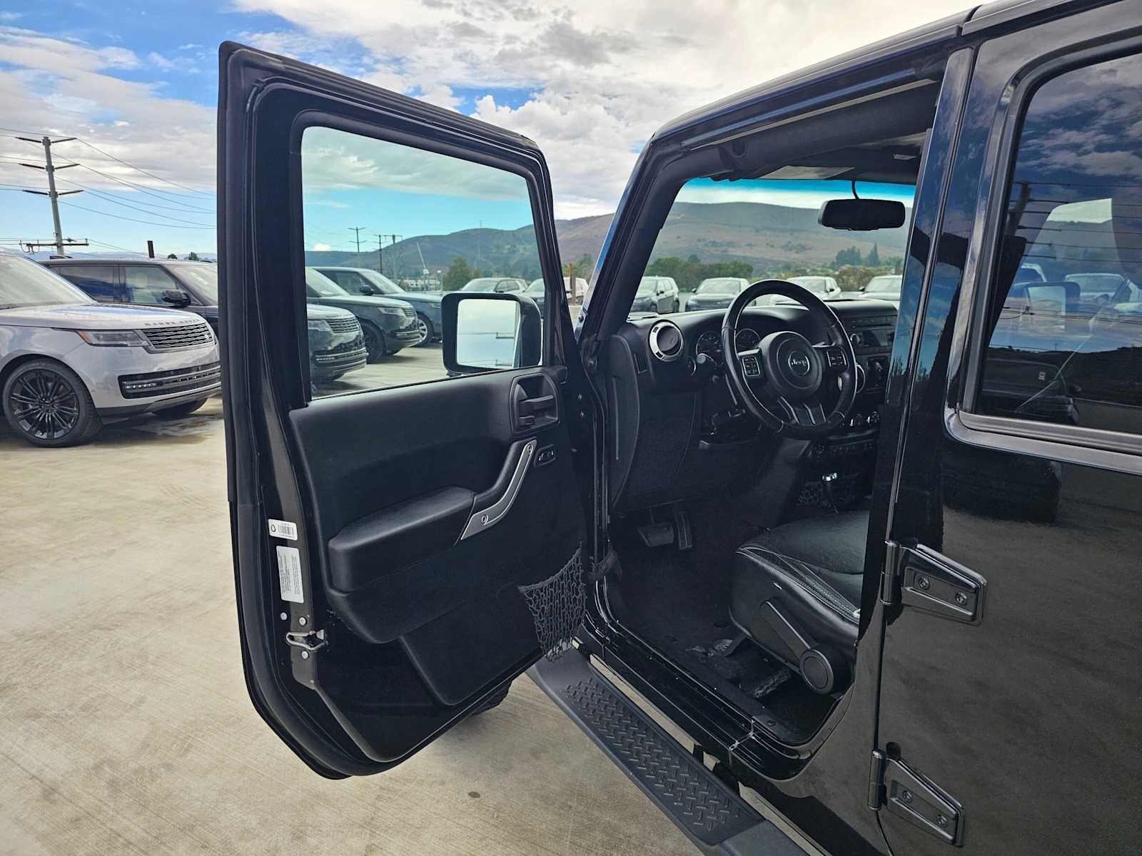 2016 Jeep Wrangler Unlimited Sahara
