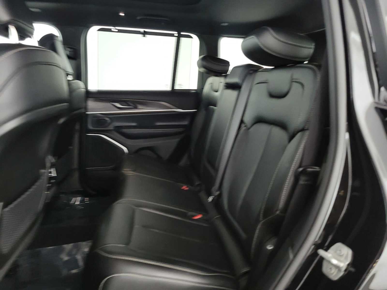 2024 Jeep Grand Cherokee 4xe Anniversary Edition