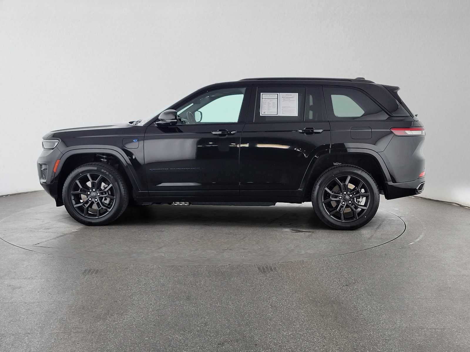 2024 Jeep Grand Cherokee 4xe Anniversary Edition